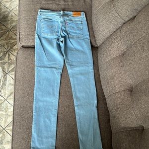 Levi light coloured jeans